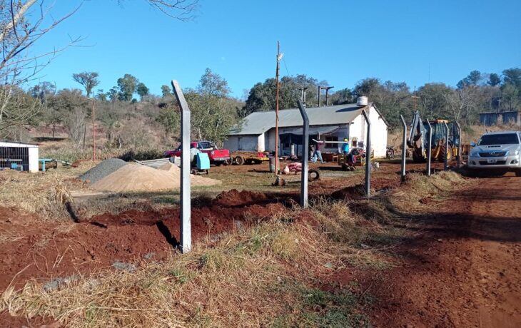 Continúa ejecutándose la obra tendiente a la construcción de la nueva toma de agua sobre el Mboca-í en Puerto Iguazú.