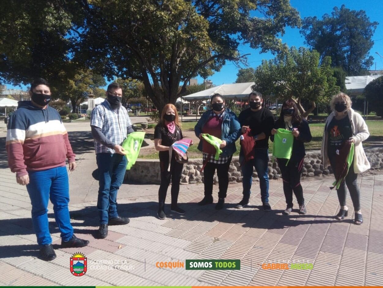 Cosquín pone en marcha la “Campaña Ponchitos”, para abrigar a los anima les en situación de calle este invierno.