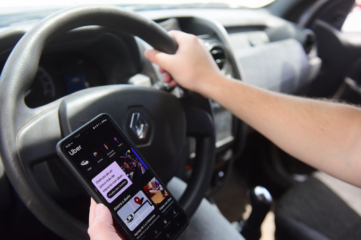 Uber quedó habilitada en Córdoba: cómo anotarse para ser conductor legal