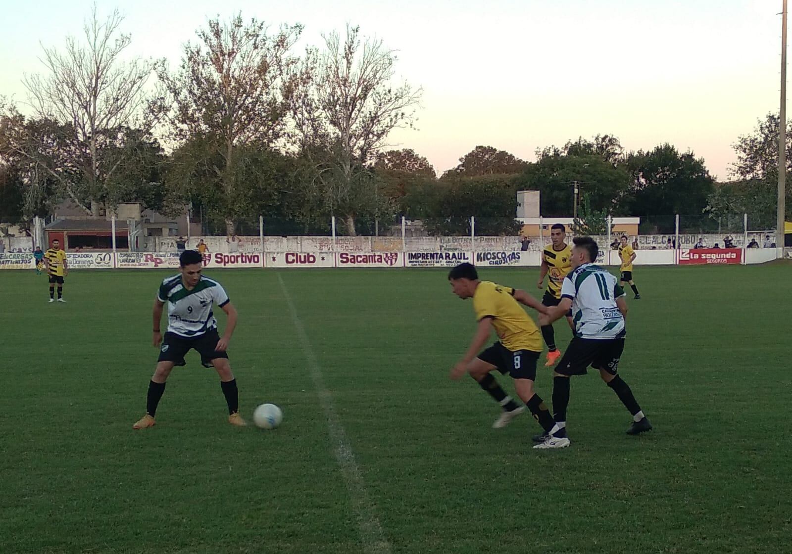 Fútbol Deportivo y Cultural Arroyito vs Atlético Santa Rosa