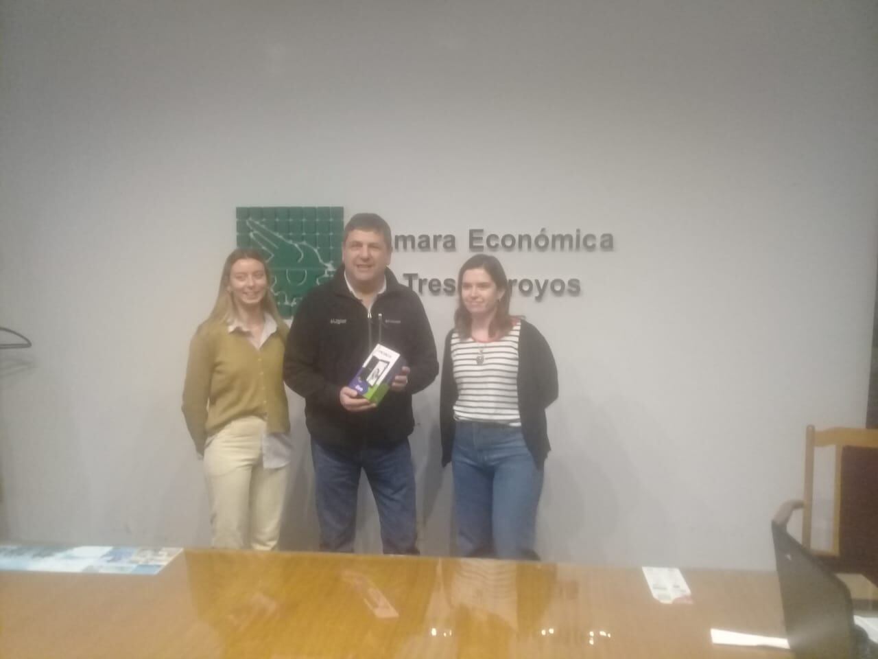 Entrega de premios de la jornada del Día del Reciclaje organizada por gestión Ambiental de Tres Arroyos