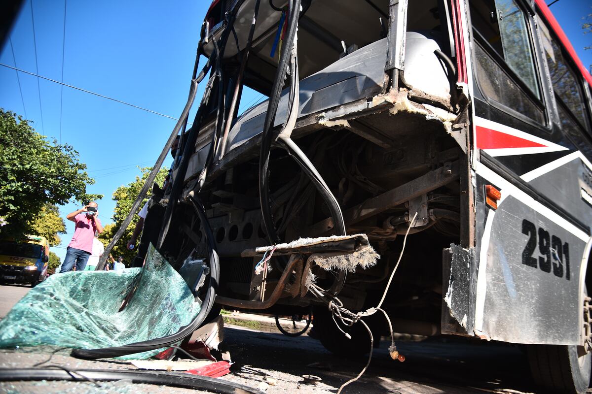 La Justicia imputó a los choferes de Ersa por el choque en barrio Panamericano