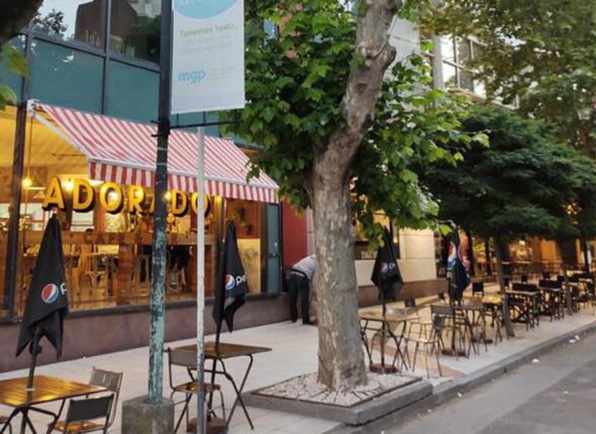 Las calles Córdoba y Belgrano se convertirán en Corredores Gastronómicos peatonales