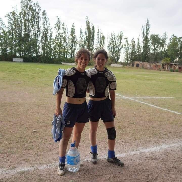 Anabel y Gabriela, las gemelas del rugby mendocino.