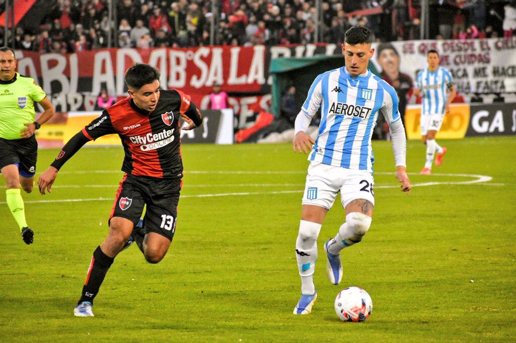 Newells y Racing empataron sin goles en Rosario