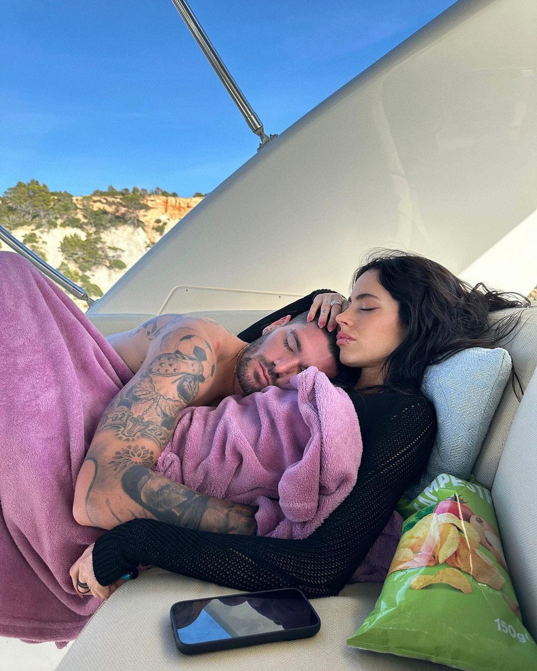 Rodrigo de Paul y Tini Stoessel están de vacaciones en Ibiza.