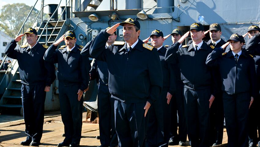 El aviso ARA “Puerto Argentino” arribó a Puerto Belgrano