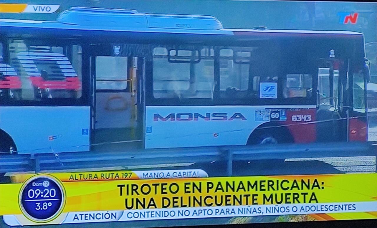 Robo, tiroteo y muerte en un colectivo de la línea 60.