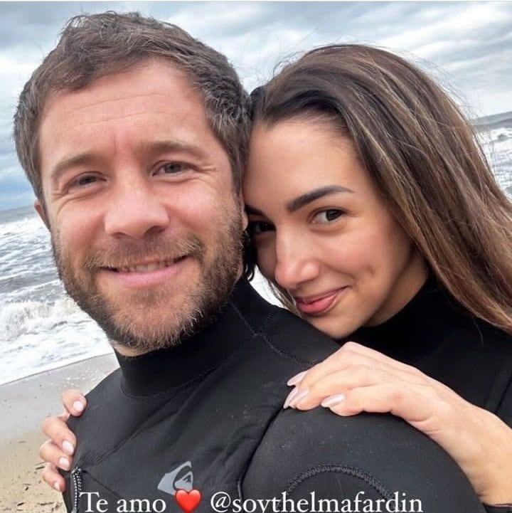 Enamorados, Thelma Fardín y Nico Riera pasean por Europa