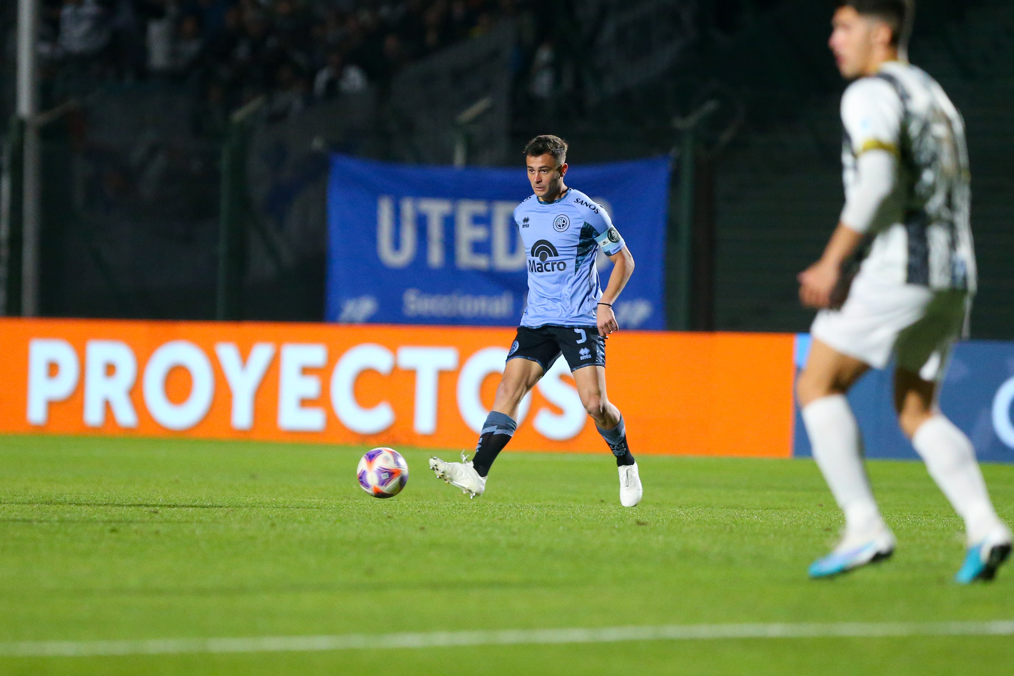 Santiago Longo fue el capitán de Belgrano contra Claypole, por la Copa Argentina. (Prensa Belgrano)