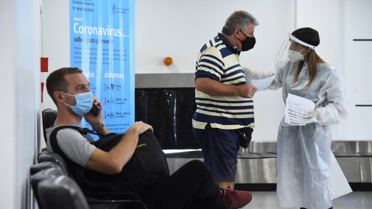 Coronavirus en Santa Fe: cómo es el nuevo protocolo para quienes regresan del exterior