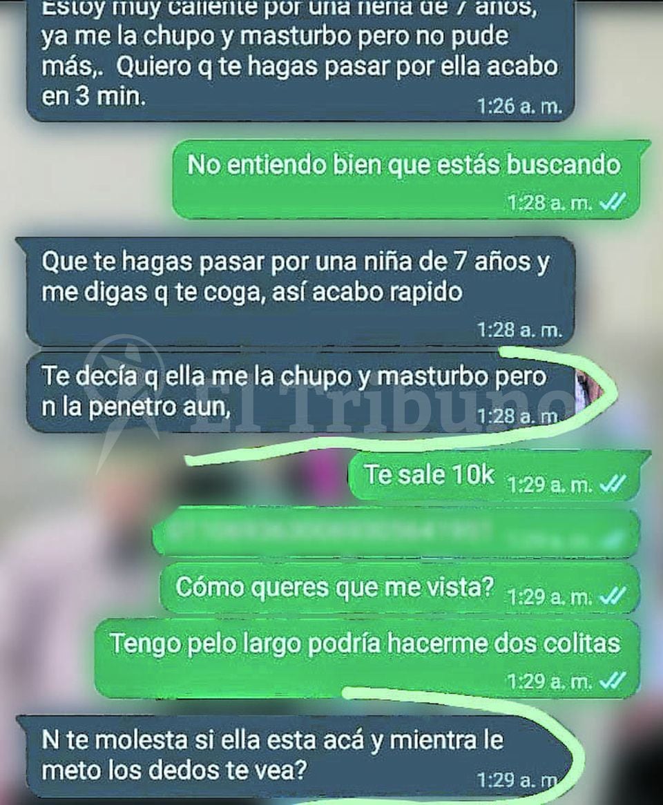 El chat entre el gendarme y la trabajadora sexual.