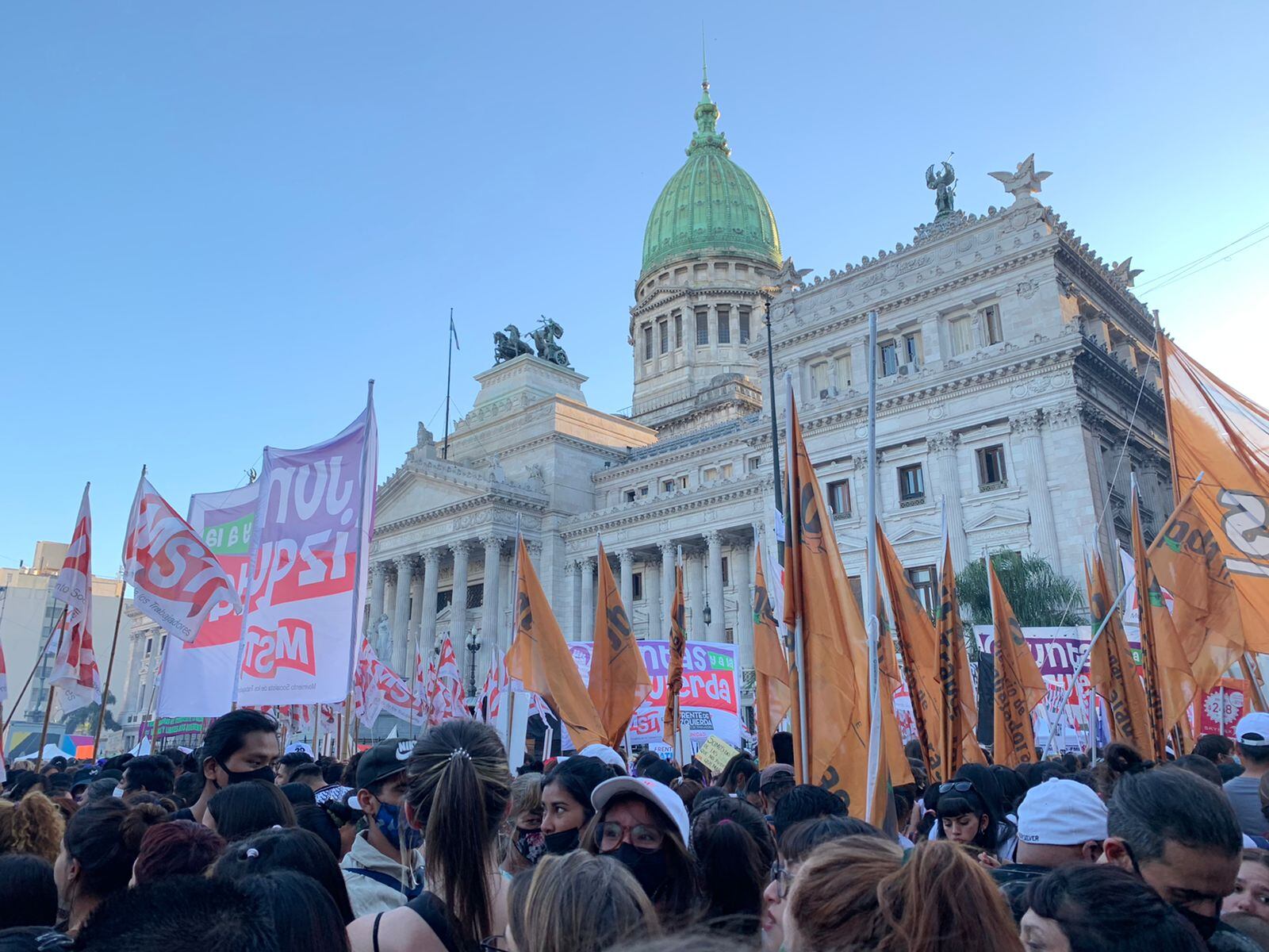 Movilización en Congreso por el Día de la Mujer