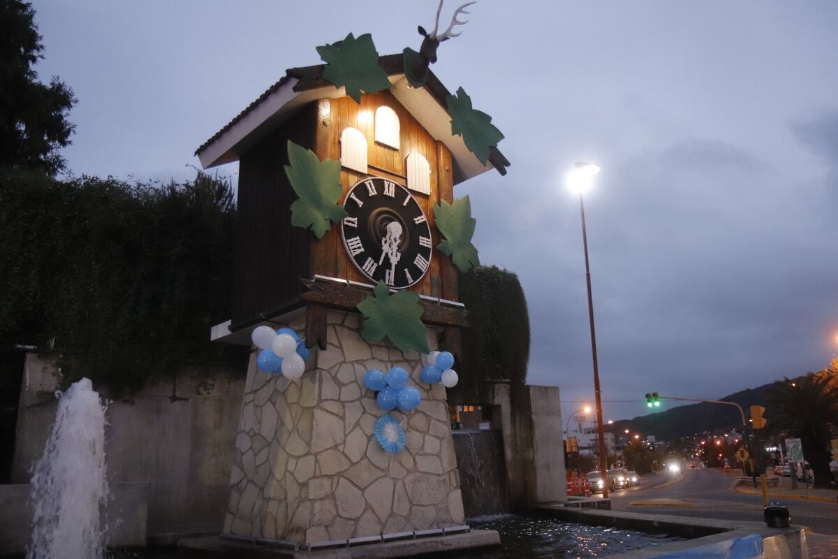El Reloj Cu-cú celebró su cumpleaños a pura fiesta en Carlos Paz