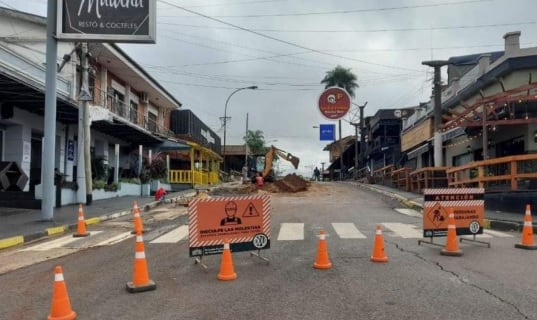 Avanzan las obras en la avenida Brasil de Puerto Iguazú.