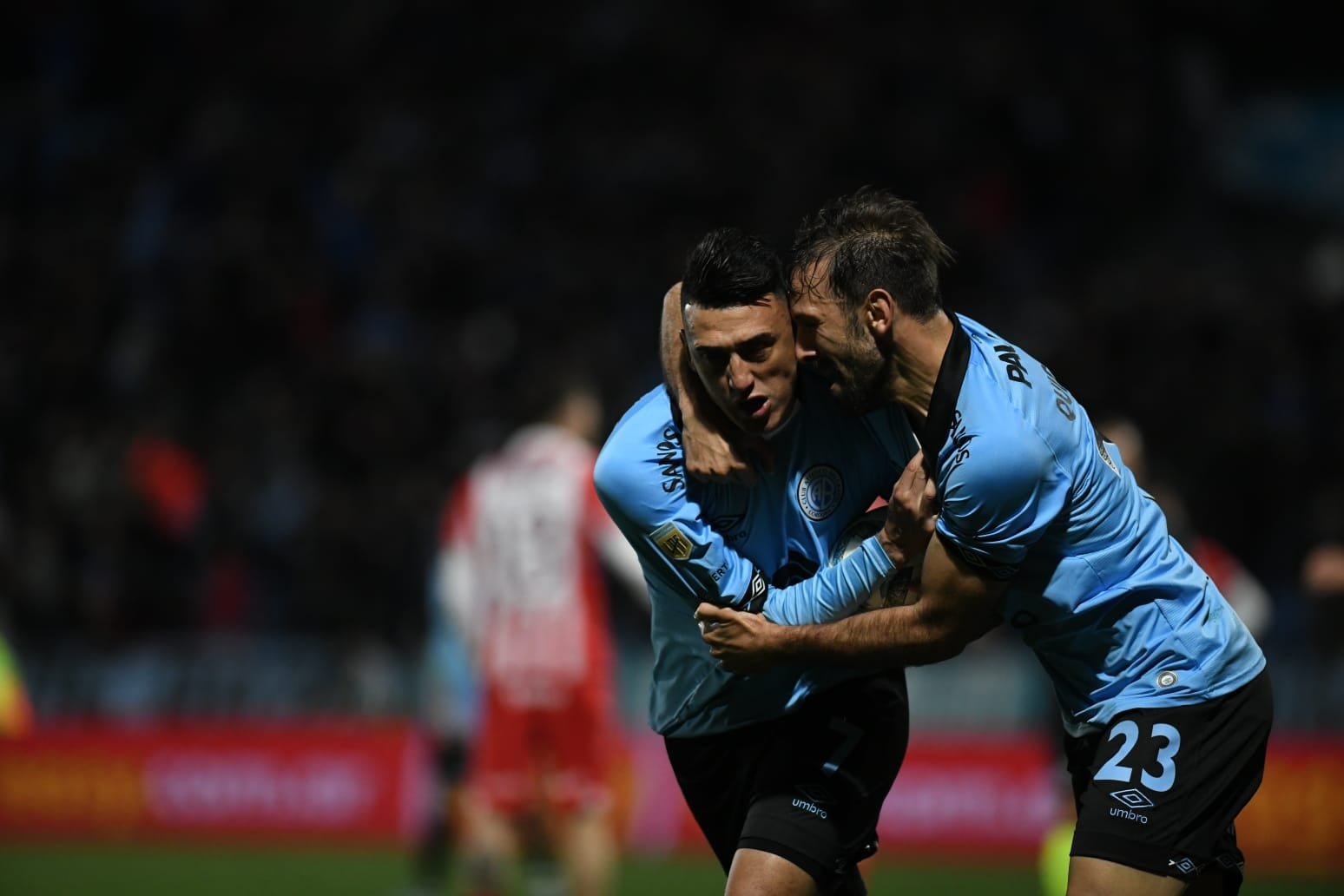 Belgrano empató 1-1 con Unión en el Gigante de Alberdi por la Liga Profesional. (Facundo Luque / La Voz)