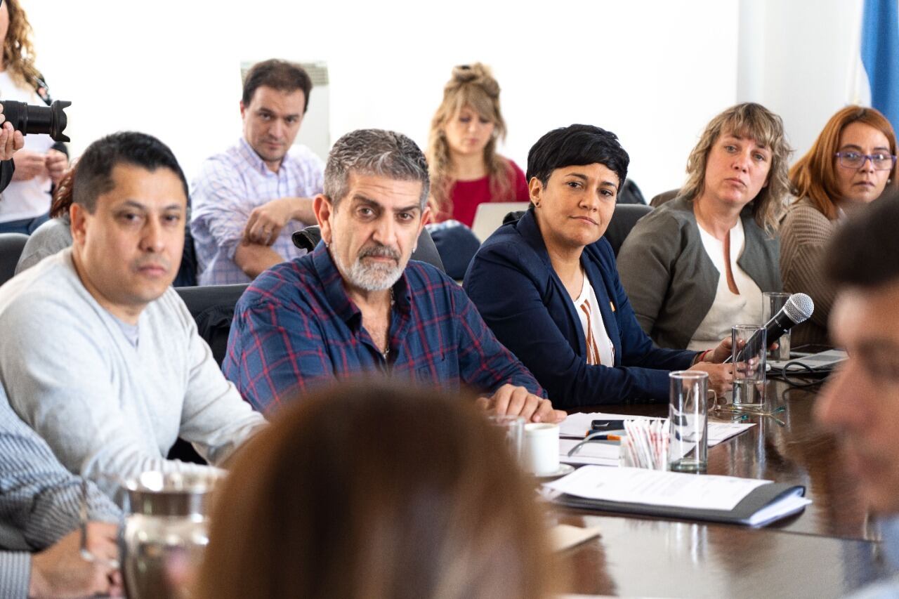 Analía Cubino presentó, en la Legislatura Fueguina, el presupuesto para el año entrante.