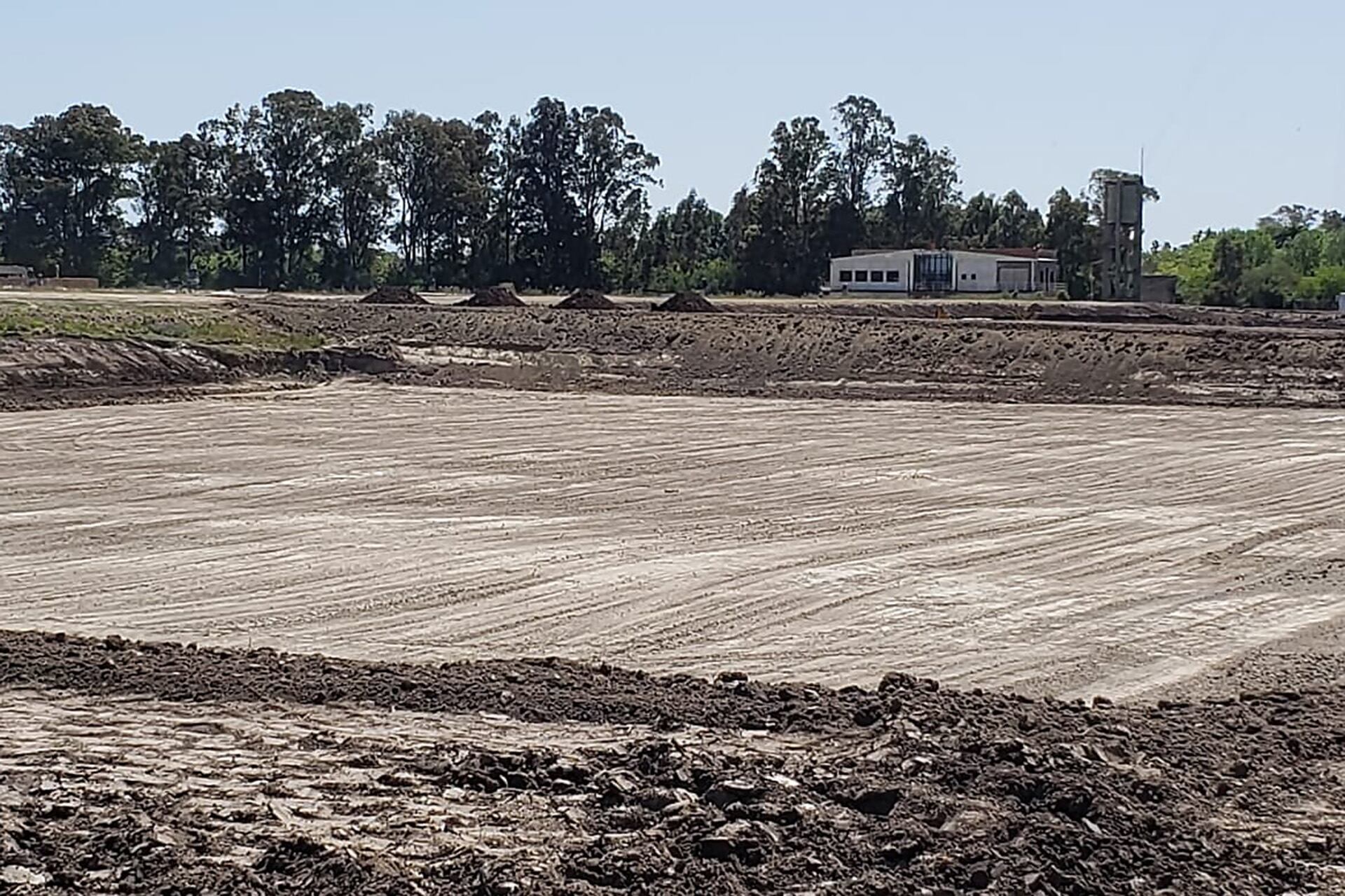 Obra en planta depuradora de efluentes cloacales de Gualeguaychú.