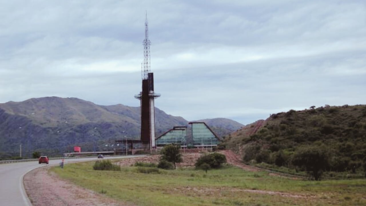 El Hito del Bicentenario es un lugar donde se puede apreciar la ciudad de San Luis con una vista increíble