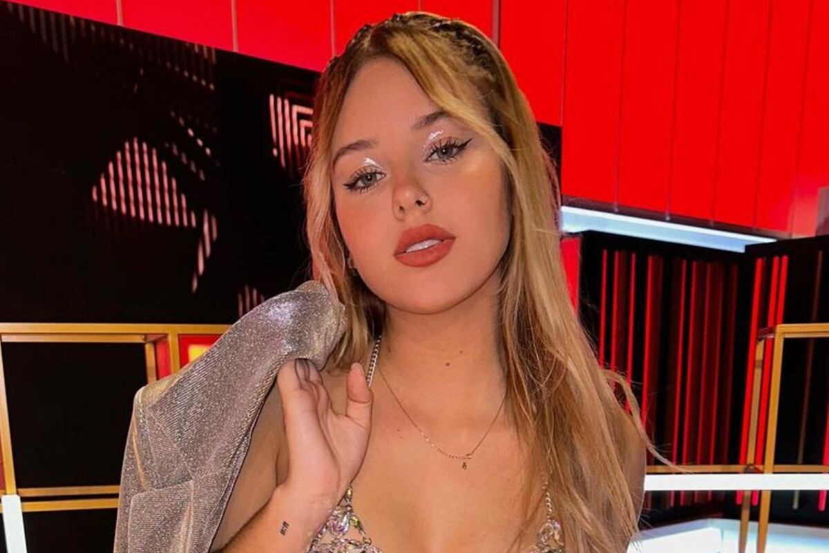 La Barbie correntina existe: Coti Romero sorprendió a todos con sus extensiones y un increíble look en malla y patines
