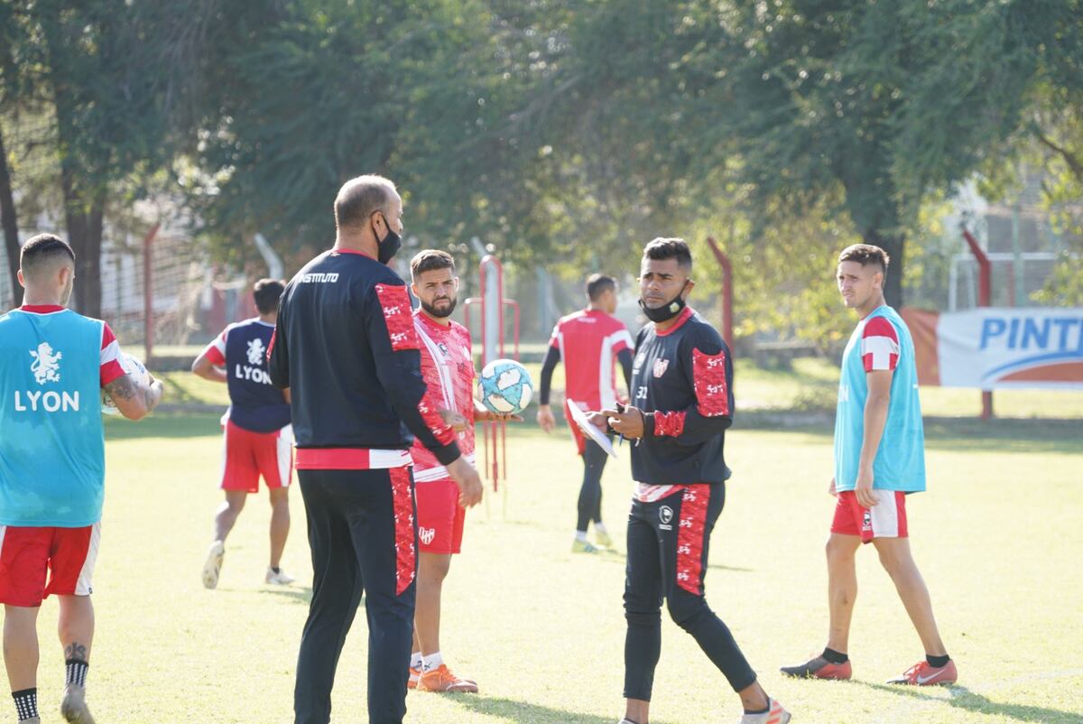 Claudio Sarría asume en Instituto: “Quiero mi chance, me desvivo por el club”