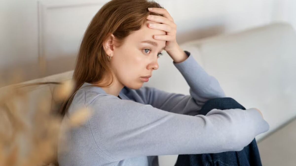 Un estudio de Harvard reveló a qué edad las personas son más infelices