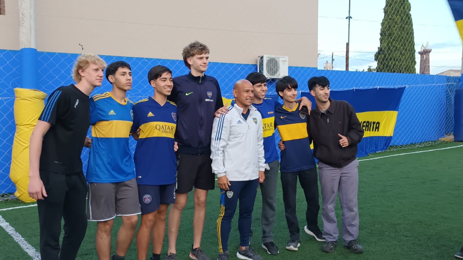 Clemente Rodríguez visitó Tres Arroyos y participó de un banderazo a favor de Riquelme