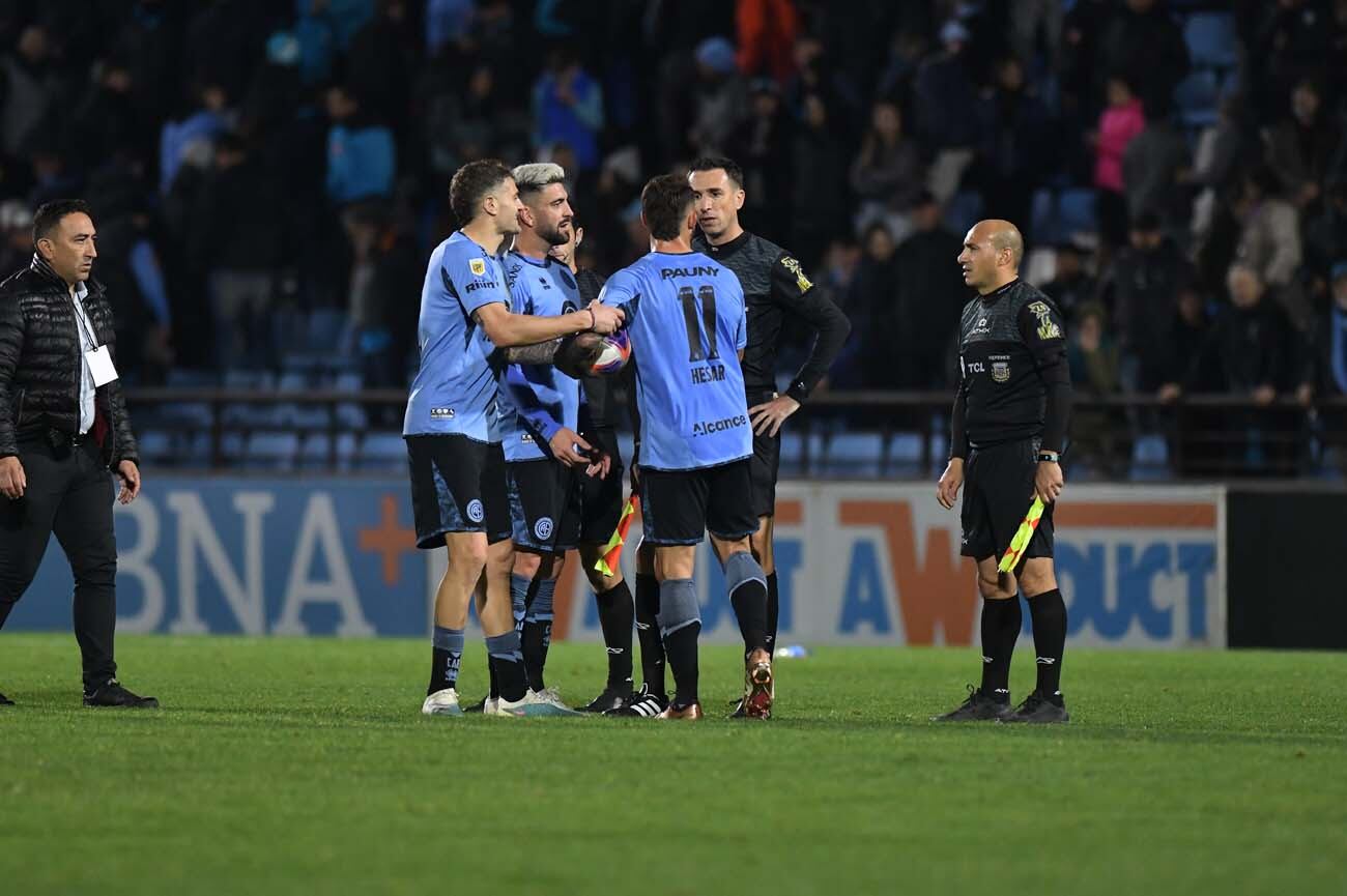 Belgrano cayó ante Barracas Central en Alberdi (Facundo Luque / La Voz)