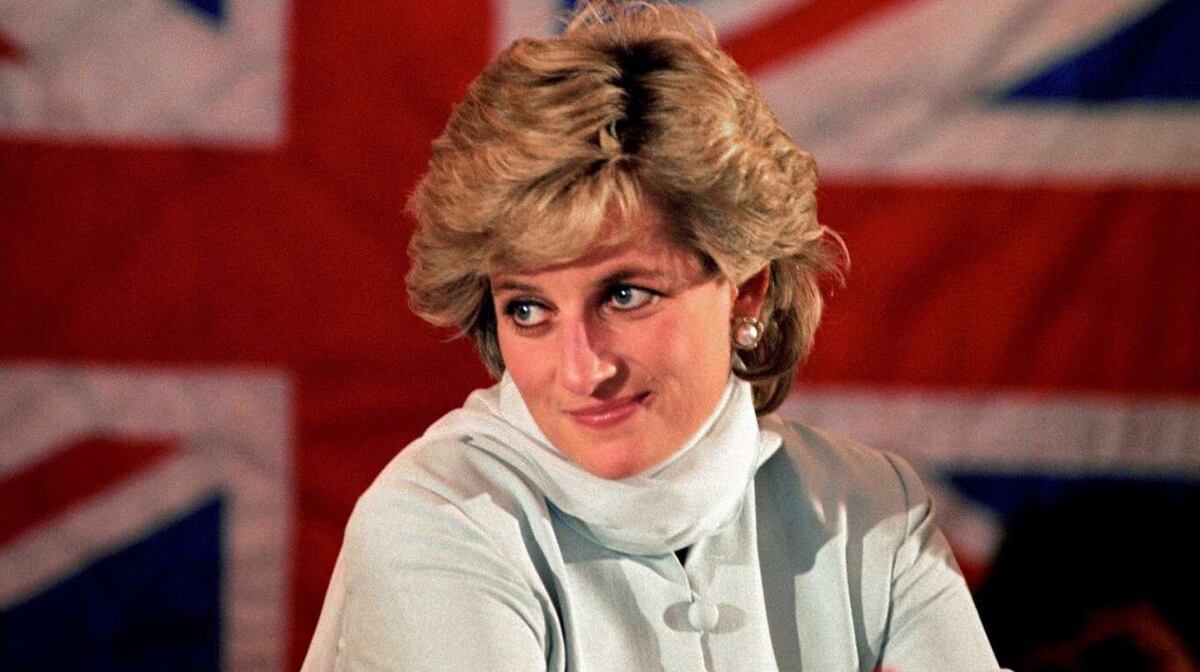Así se vería Lady Di coronada como reina de Inglaterra, según la Inteligencia Artificial