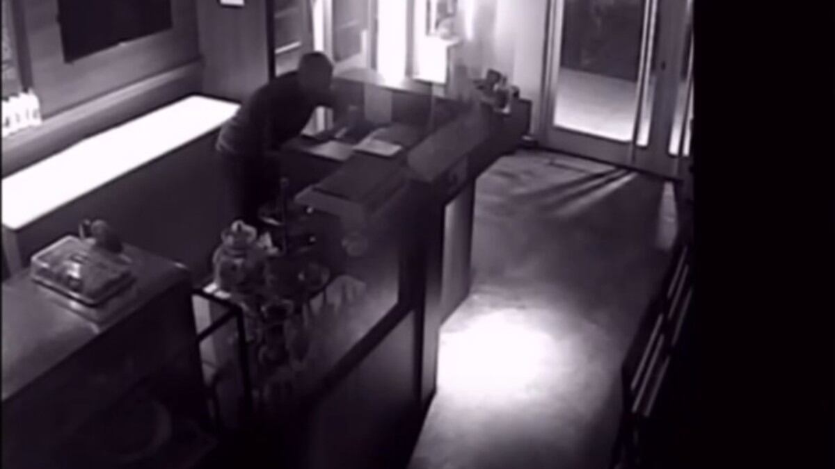 Sin tregua: filman otro robo en un comercio de Alta Córdoba