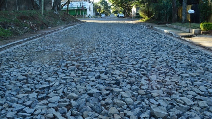 El Intendente de Posadas recorrió las obras de la Chacra 52.