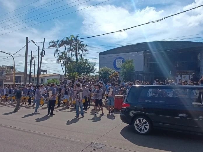 Tristeza por la muerte de un joven estudiante de Posadas.