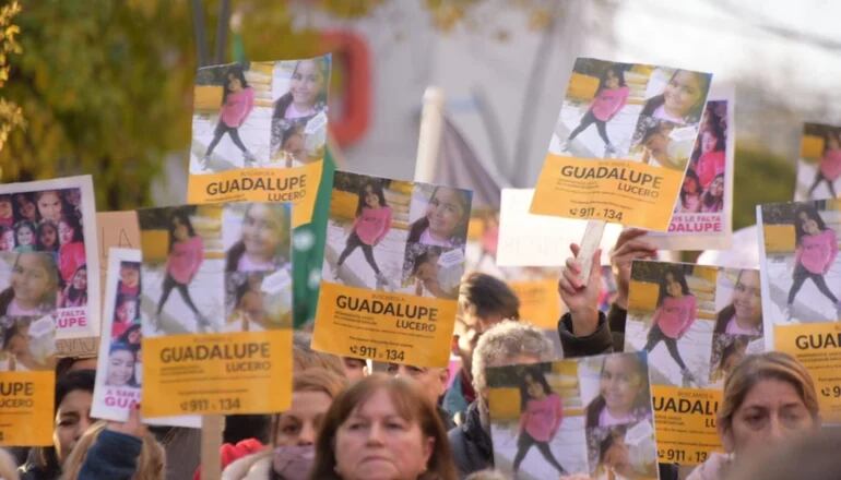 Marcha por Guadalupe Lucero.