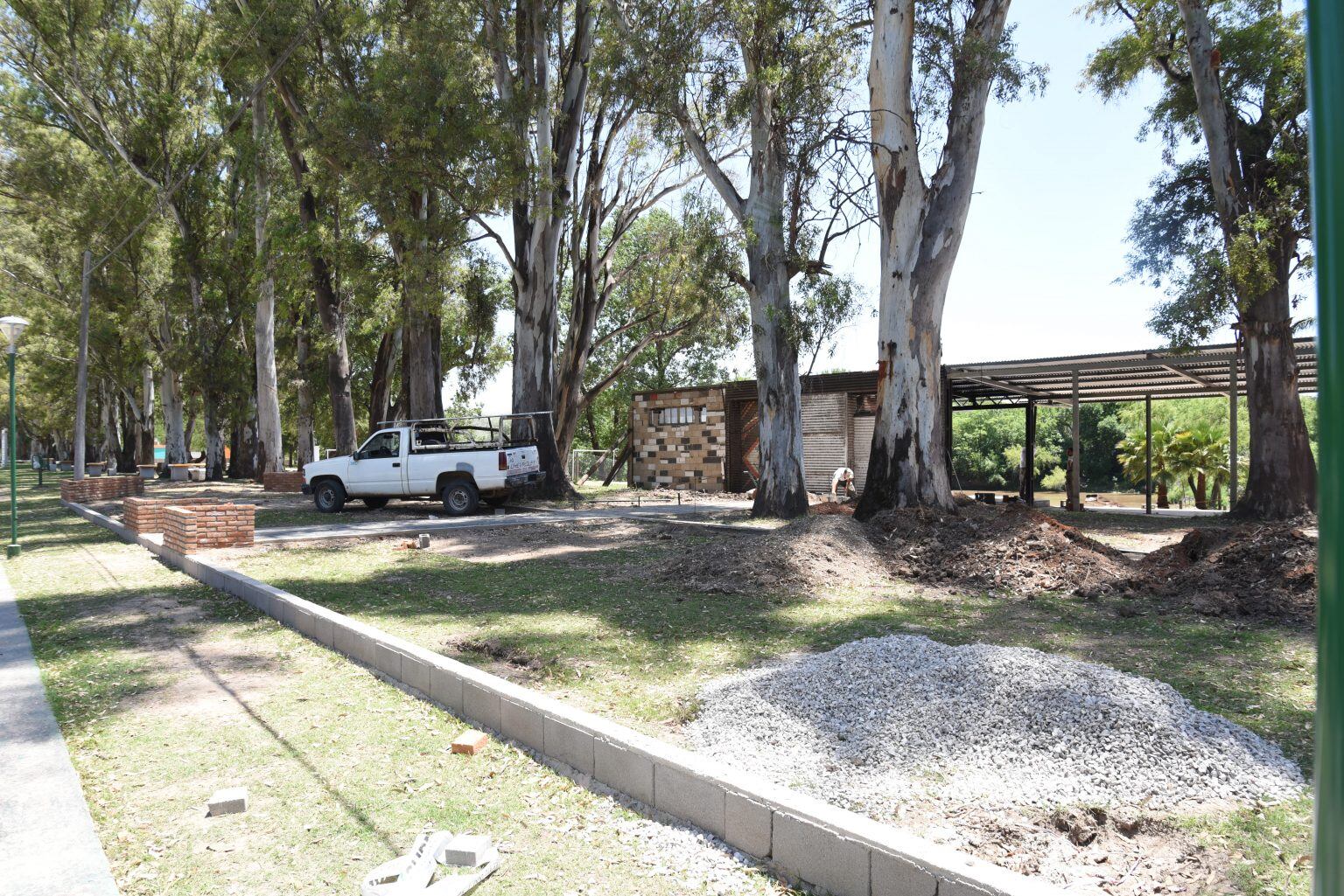 Obras privadas en el Balneario Municipal Arroyito