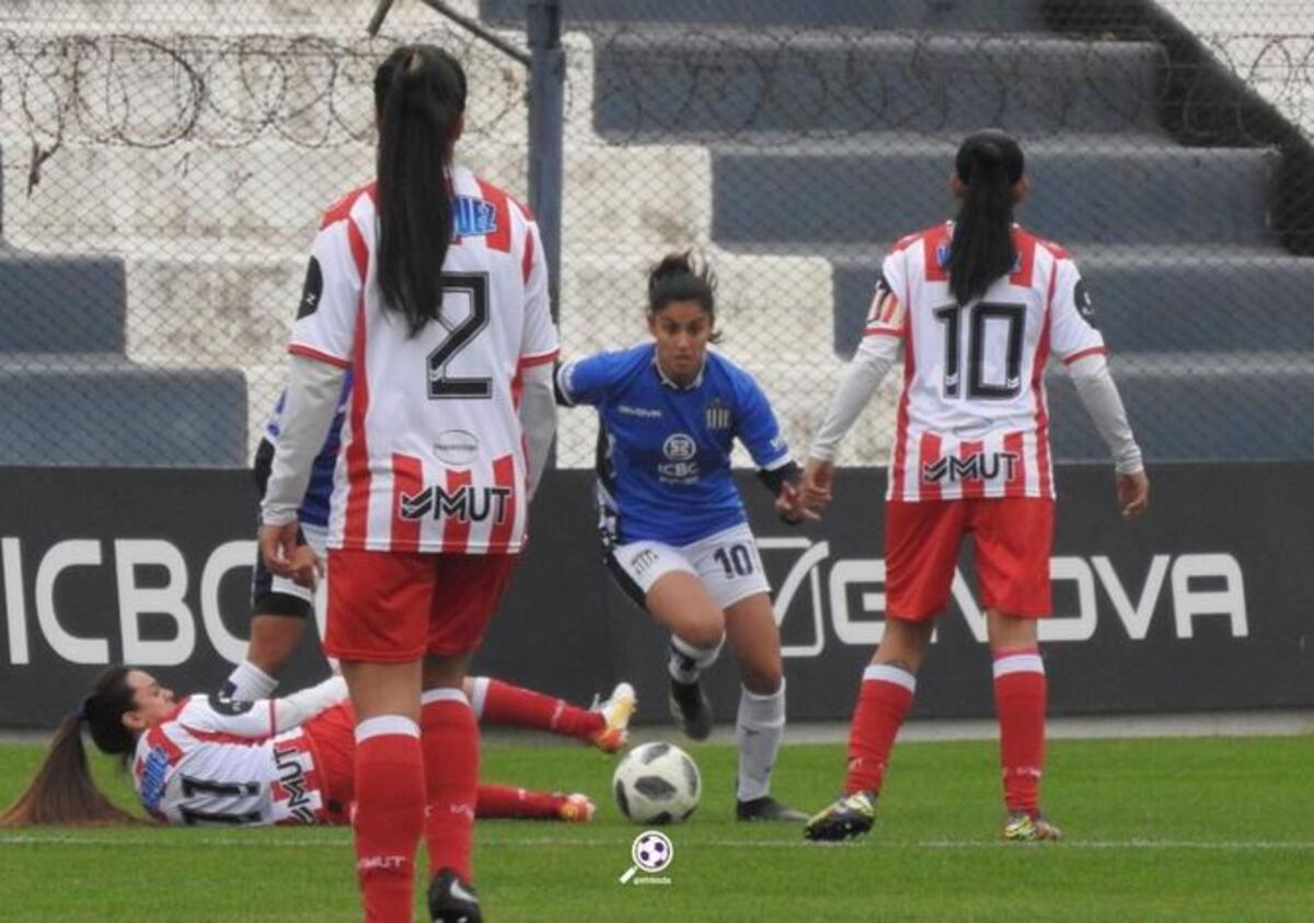Con Natalia Grella de Arroyito, Talleres va por el ascenso a Primera División ante Newell`s