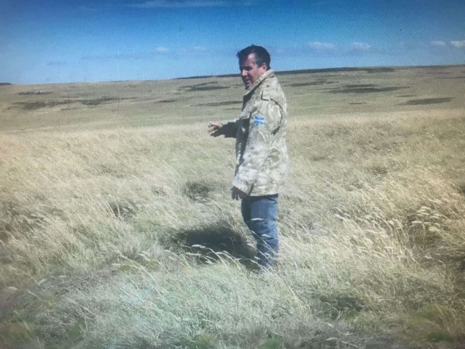 Rubén Accastello en uno de los montes de las islas.