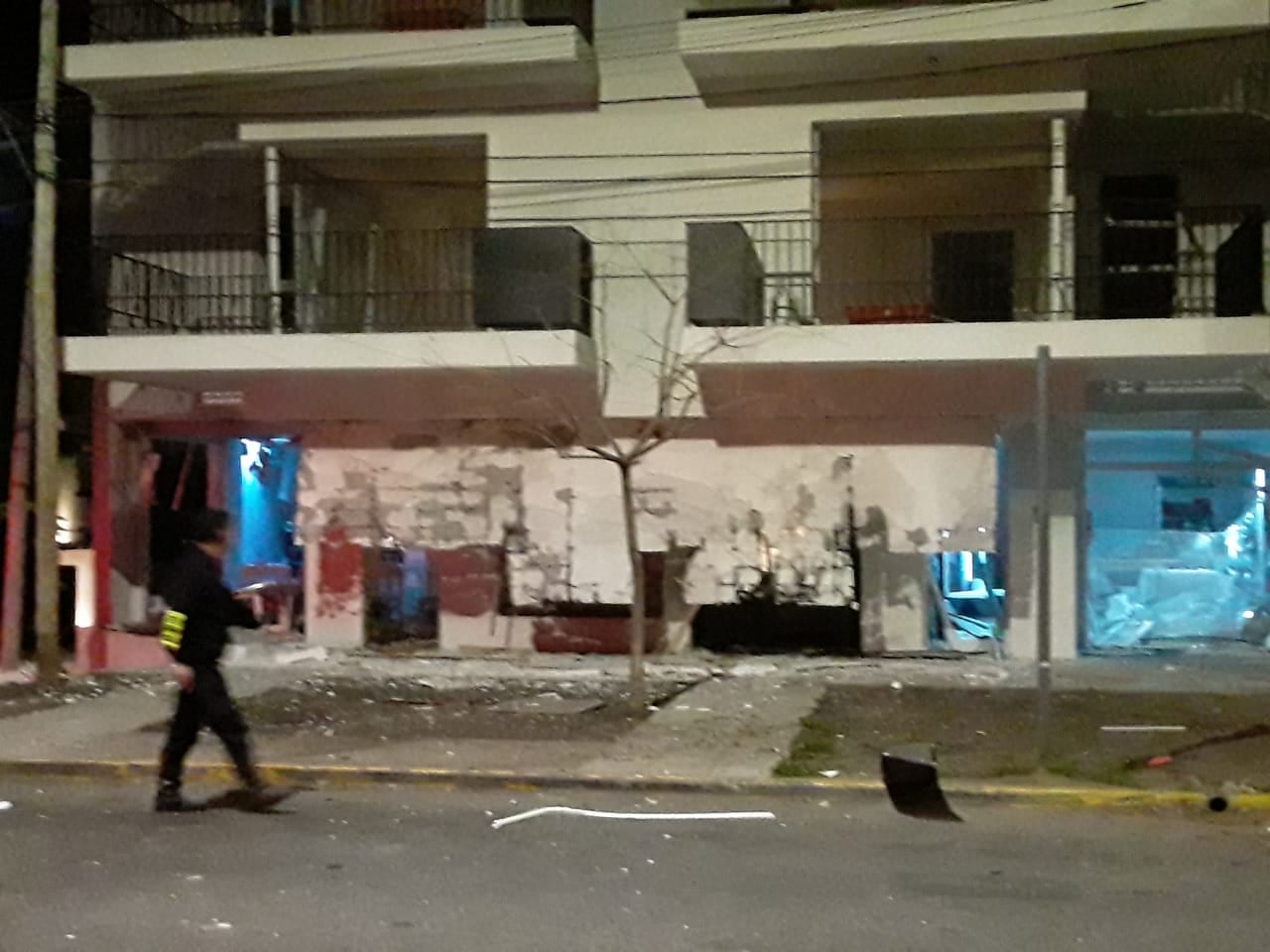 Así fueron los destrozos que se generaron en la ciudad.