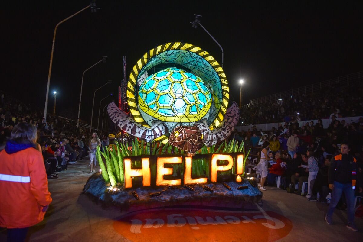 Fiesta Nacional de carrozas estudiantiles 2023