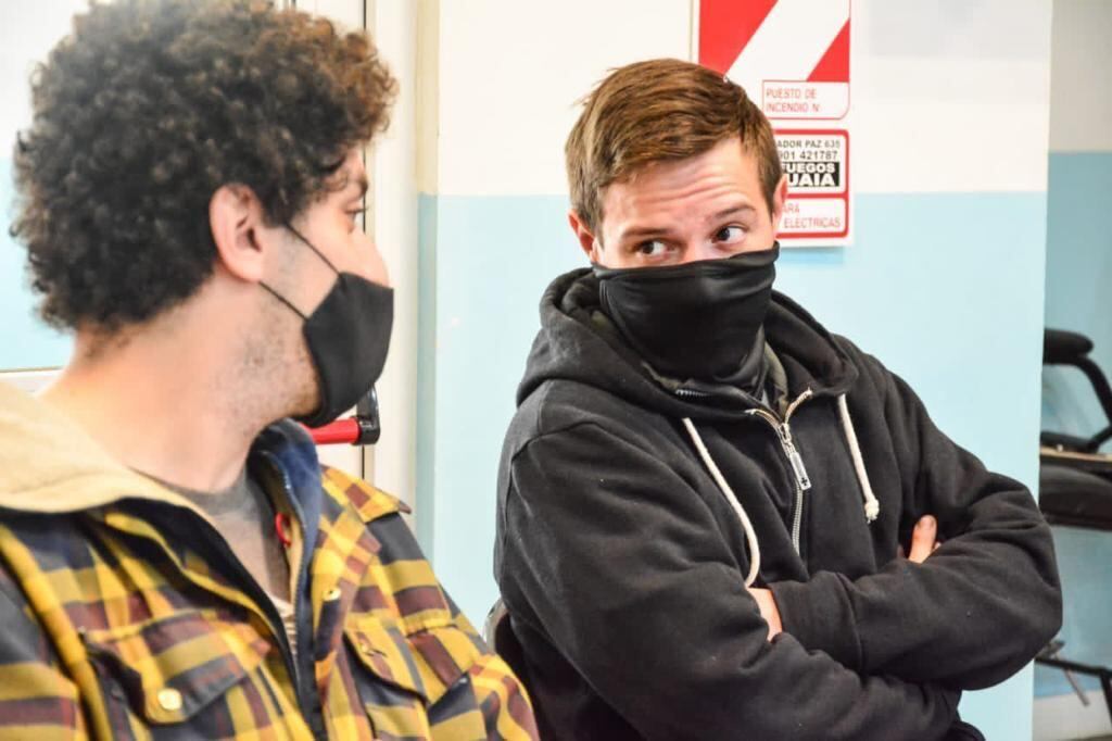 Autoridades del municipio se reunieron con los jóvenes que participan del taller "Abriendo puertas al mundo de trabajo"