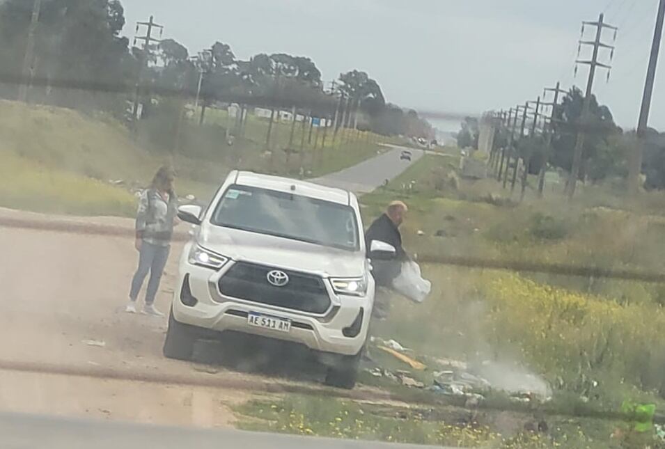 Tres Arroyos Fue sorprendido arrojando residuos en un lugar no permitido y le abrieron un expediente en el Juzgado de Faltas