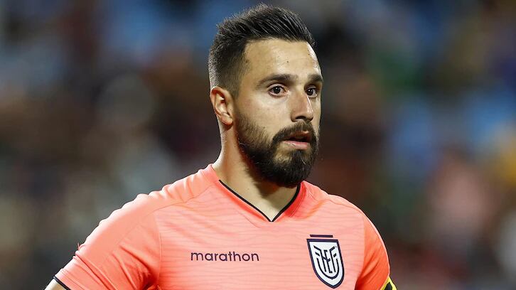 Hernán Galíndez, en arquero argentino, titular para Ecuador.