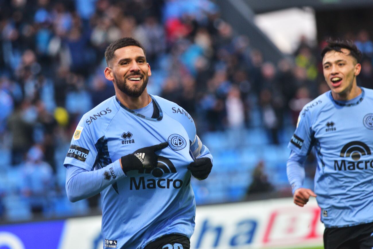 Partidazo en Alberdi, Belgrano empató 4-4 contra Racing en la primera fecha de la LPF. Foto Javier Ferreyra