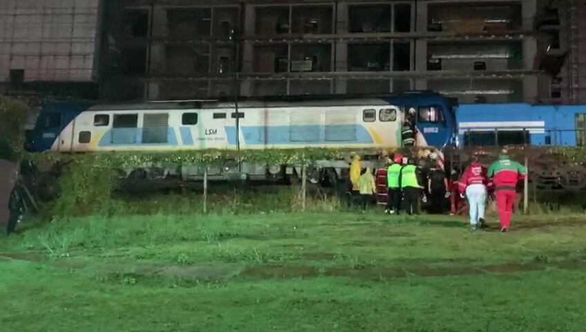 La Junta de Seguridad de Transporte, Sede Central, investiga qué fue lo que ocasionó el accidente. Twitter @MascariniMarce