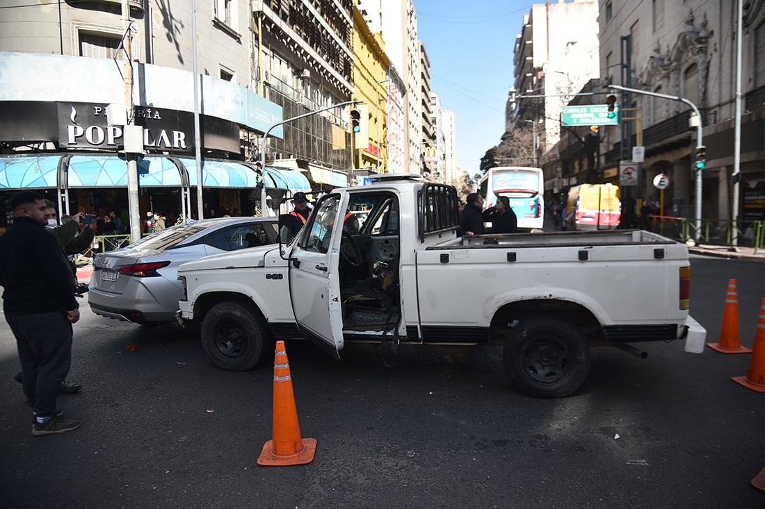   Accidente choque en general paz y Colon  Foto: (Pedro Castillo / La Voz)