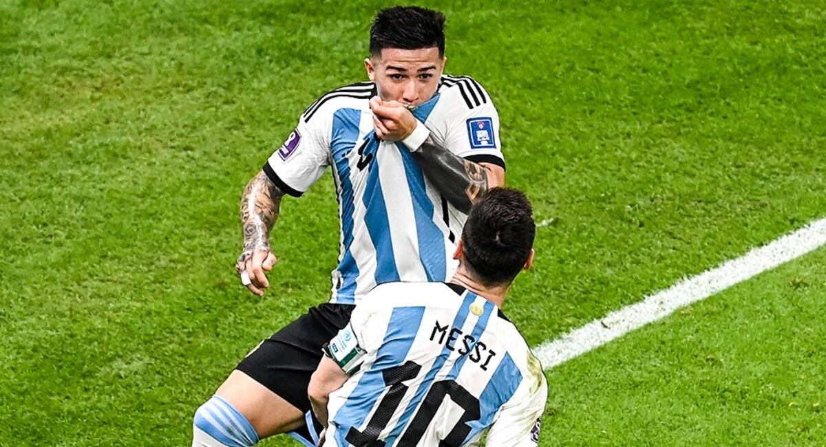 El golazo de Enzo Fernández para poner el 2 a 0 de Argentina sobre México