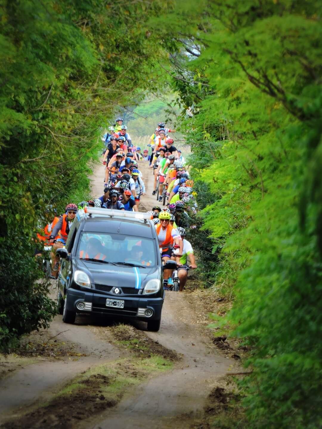 “Pedaleamos por la Fe” organizado por el grupo de cicloturismo “Crespobike” de la localidad de Crespo.