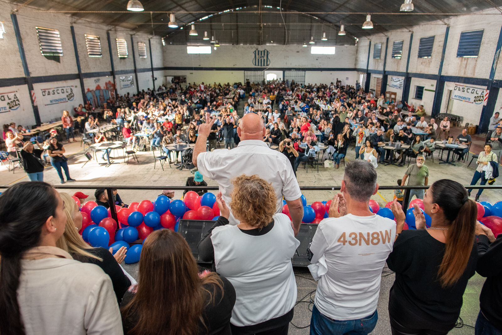 El acto de lanzamiento de Jorge D'Ascola, en el gimnasio del club Martín Ferreyra.