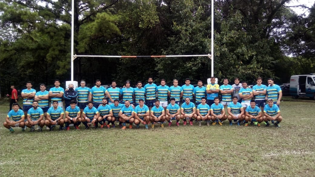 La última institución en la que desempeñó como preparador físico y entrenador de rugby femenino fue Coipú Rugby de Famaillá.