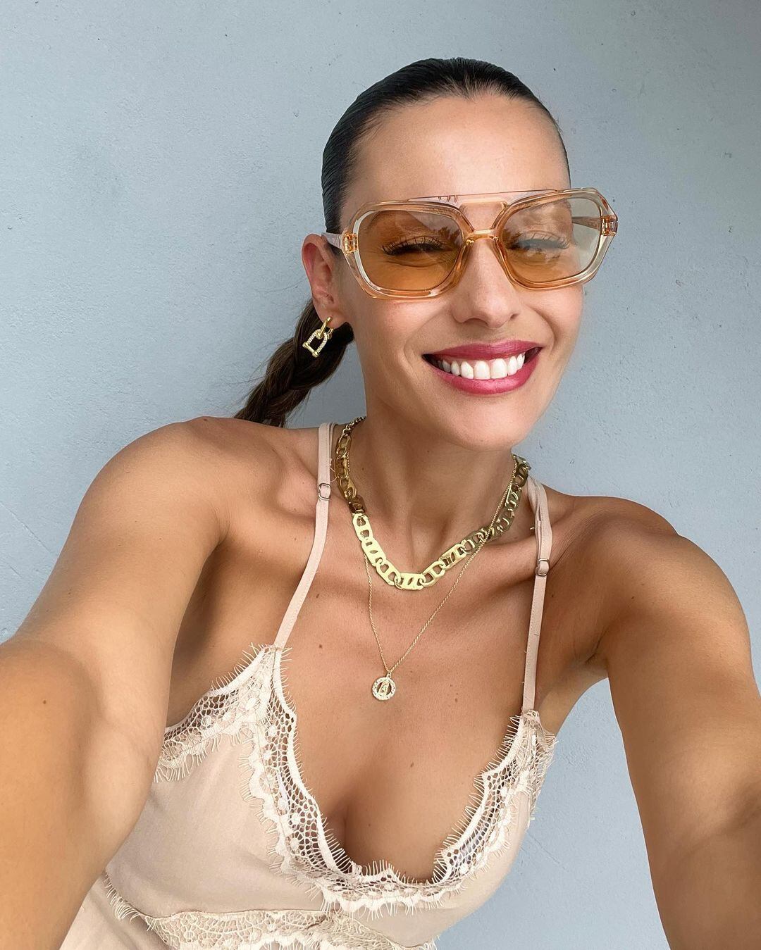 Pampita luce sus gafas Infinity