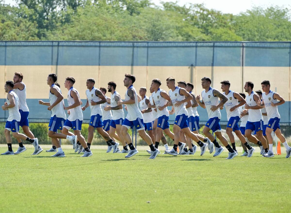 Siguen aumentando los casos positivos en el fútbol argentino: hay más de 100 contagios
